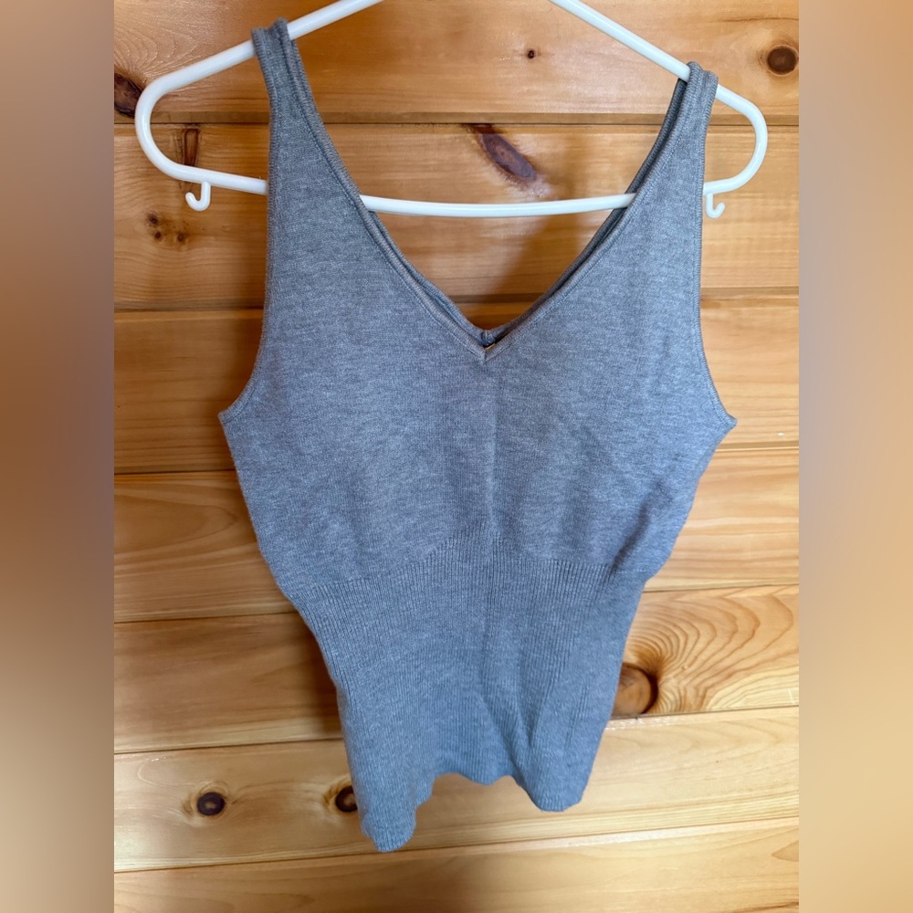 Daisy Gray Ribbed V-Neck Tank Top